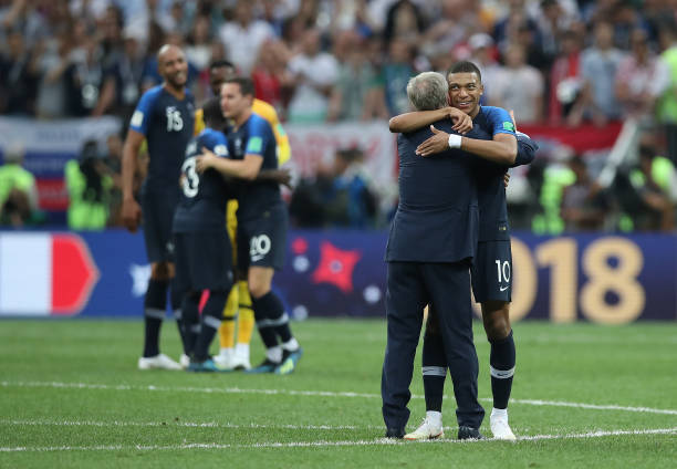 足坛的嘉宾 足坛的嘉宾